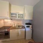 In Balatonoeszoed 53188 아파트