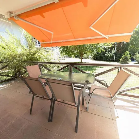 In Balatonoeszoed 53188 아파트 벌러토뇌쇠드