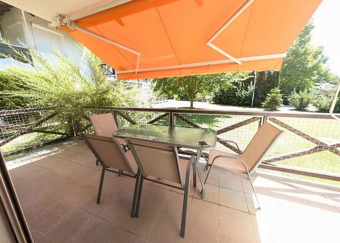 In Balatonoeszoed 53188 아파트 벌러토뇌쇠드